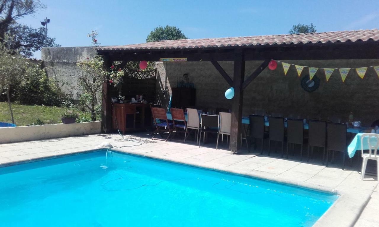Les Demeures De La Laigne Bed & Breakfast Allas-Bocage Exterior photo