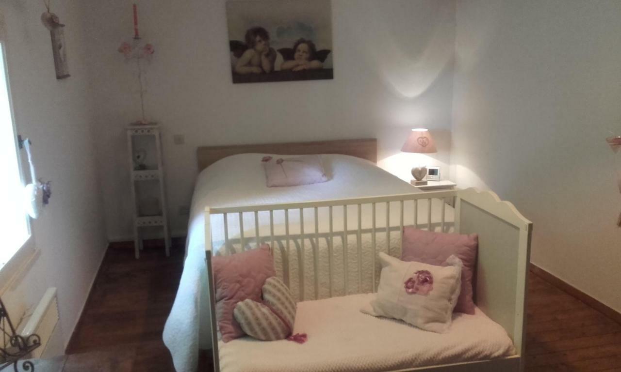 Les Demeures De La Laigne Bed & Breakfast Allas-Bocage Exterior photo